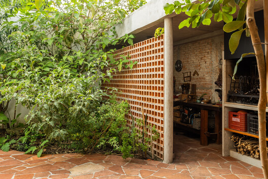 Lapa Townhouse Renovation / Estudio Piloti Arquitetura - Image 2 of 22