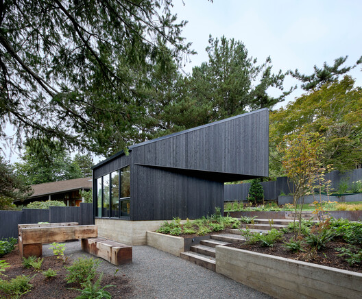 4015 House & Studio / Observation Studio - Image 6 of 19