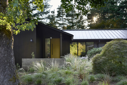4015 House & Studio / Observation Studio - Image 5 of 19