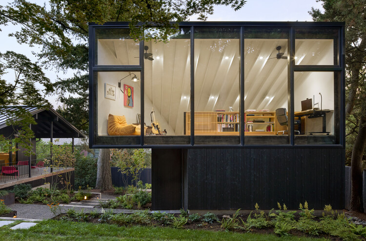 4015 House & Studio / Observation Studio - More Images