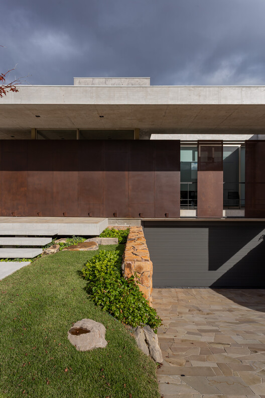Sassi House / Galeria 733 Sassi House / Galeria 733 - Exterior Photography
