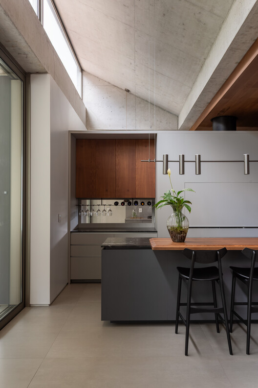 Sassi House / Galeria 733 Sassi House / Galeria 733 - Interior Photography, Kitchen, Wood, Countertop, Chair