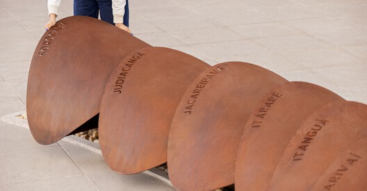 Encontros Sculpture / Estudio Guto Requena Encontros Sculpture / Estudio Guto Requena - Image 16 of 19
