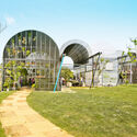 One House, Many Climates: When Greenhouse Design Enters the Home - Imagem 2 de 4