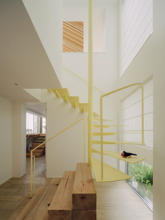 Split-Level Apartment  / Shiye Architecture Design and Research Practice - Image 3 of 47