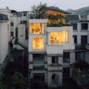 Apartamento em Meios-Níveis / Shiye Architecture Design and Research Practice - Fotografia de Exterior, Interiores Residenciais, Balcão