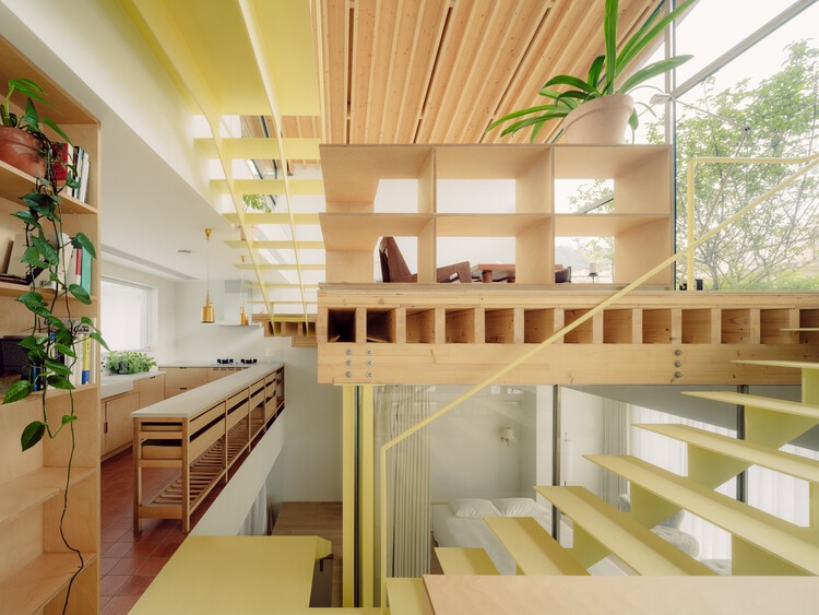 Apartamento em Meios-Níveis / Shiye Architecture Design and Research Practice - Fotografia de Interiores, Interiores Residenciais, Escada