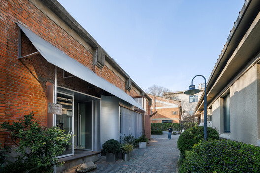 Modum Atelier Office Extension & SANGO / Modum Atelier - Exterior Photography, Brick