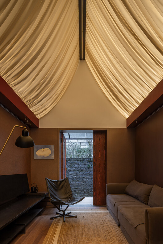 Modum Atelier Office Extension & SANGO / Modum Atelier - Interior Photography, Living Room, Wood, Lighting