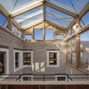 "Si construyes vivienda social fea, crearás problemas sociales": Una entrevista con los/las galardonados/as del Premio OBEL 2026 - Image 2 of 4