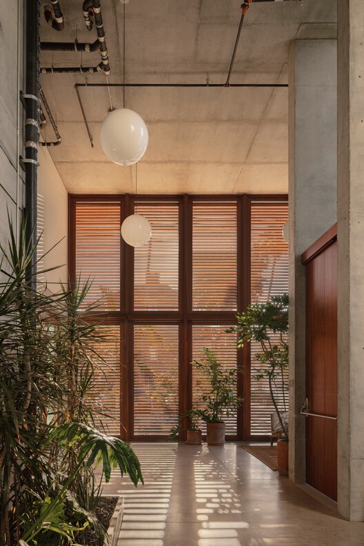 KAYA Building / Jeff Svitak KAYA Building / Jeff Svitak - Interior Photography, Wood