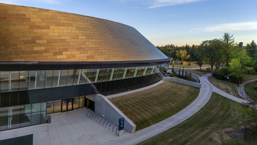 Coronation Park Sports and Recreation Centre / hcma architecture + design + Dub Architects + FaulknerBrowns Architects Coronation Park Sports and Recreation Centre / hcma architecture + design + Dub Architects + FaulknerBrowns Architects - Image 3 of 37