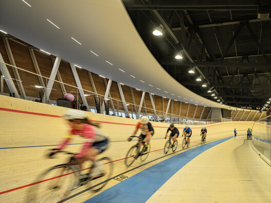 Coronation Park Sports and Recreation Centre / hcma architecture + design + Dub Architects + FaulknerBrowns Architects Coronation Park Sports and Recreation Centre / hcma architecture + design + Dub Architects + FaulknerBrowns Architects - Interior Photography