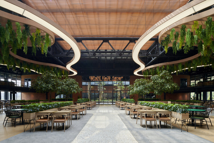 Building at Scale: How Long-Span Steel Expands Architectural Possibilities - Image 10 of 14