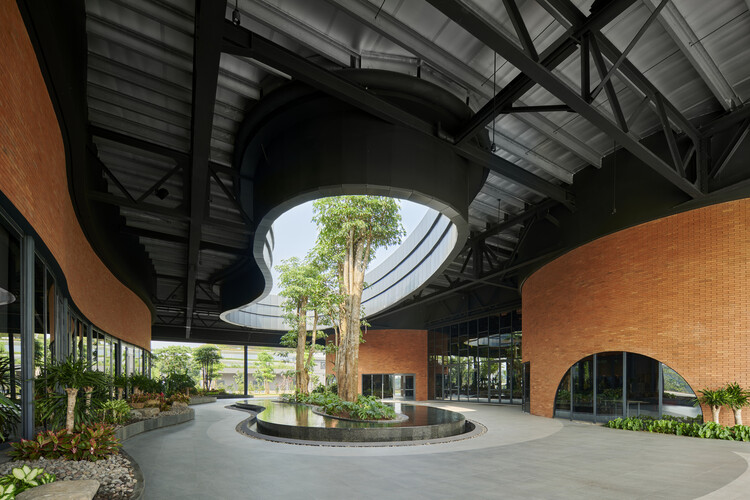 Building at Scale: How Long-Span Steel Expands Architectural Possibilities - Featured Image