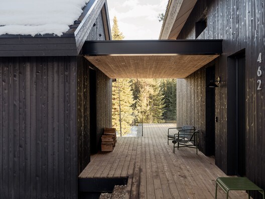 La Casa Overlook / Migration Studios - Imagen 2 de 29