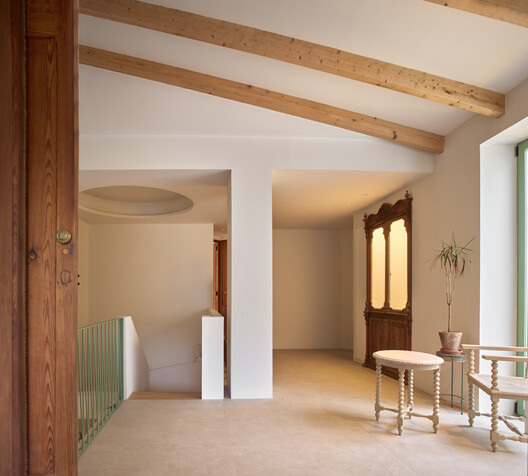 The Doctor’s House / Jose Costa The Doctor’s House / Jose Costa - Interior Photography, Wood, Lighting, Beam