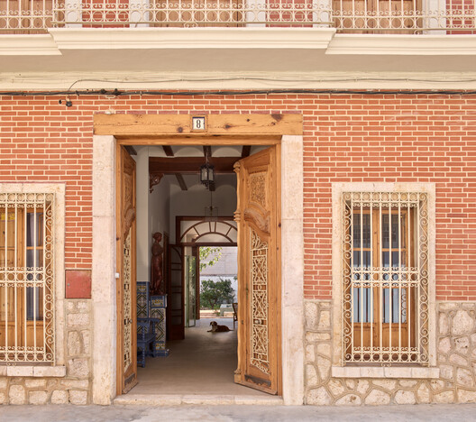 The Doctor’s House / Jose Costa The Doctor’s House / Jose Costa - Interior Photography, Wood, Brick, Door