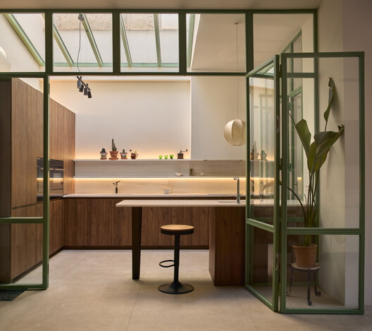 The Doctor’s House / Jose Costa The Doctor’s House / Jose Costa - Interior Photography, Kitchen, Wood, Glass