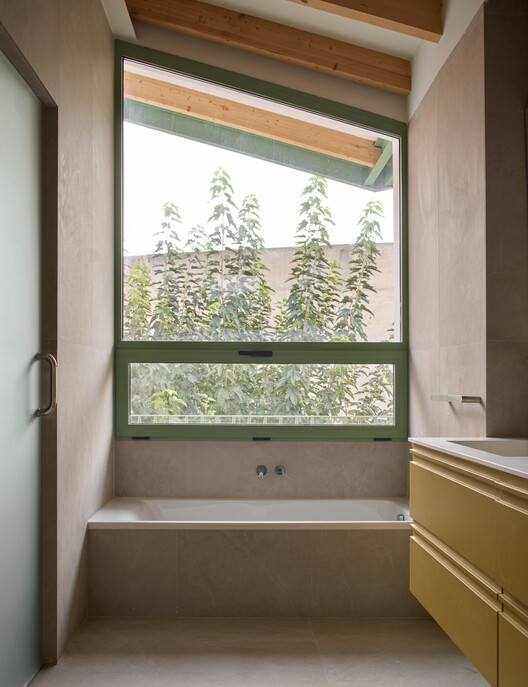 The Doctor’s House / Jose Costa The Doctor’s House / Jose Costa - Interior Photography, Bathroom, Wood, Glass