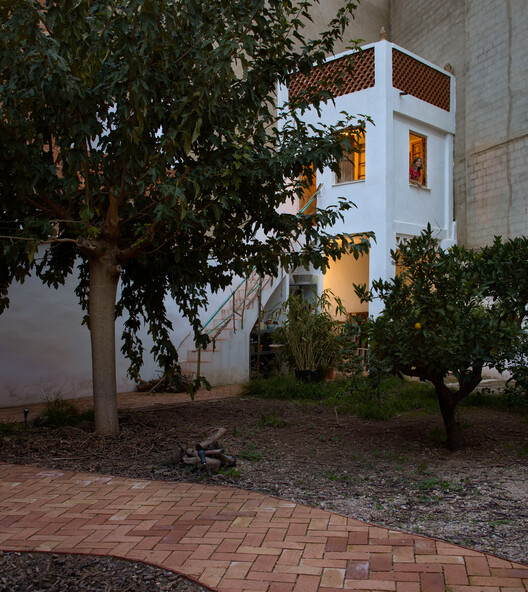 The Doctor’s House / Jose Costa The Doctor’s House / Jose Costa - Image 28 of 35