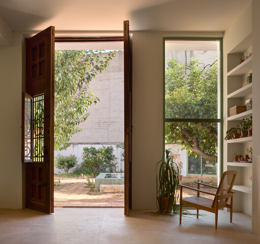 The Doctor’s House / Jose Costa The Doctor’s House / Jose Costa - Interior Photography, Wood, Glass