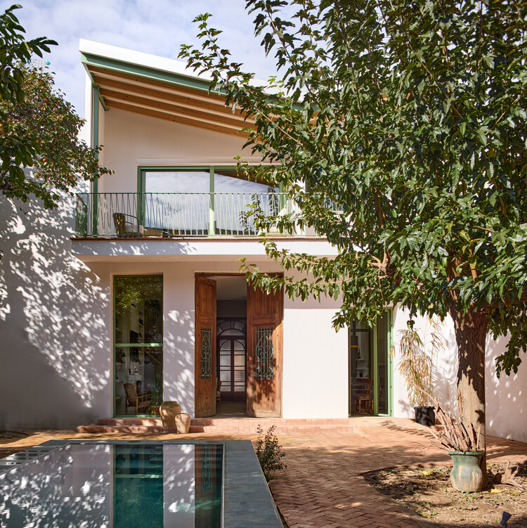 The Doctor’s House / Jose Costa - Renovation