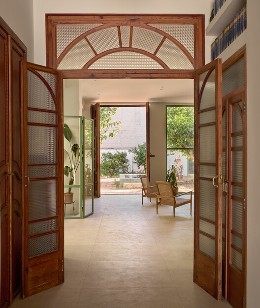 The Doctor’s House / Jose Costa The Doctor’s House / Jose Costa - Interior Photography, Wood, Door, Glass