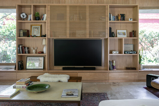 Casa MDL / Estudio Maria Strada Casa MDL / Estudio Maria Strada - Interior Photography, Shelving, Wood, Lighting