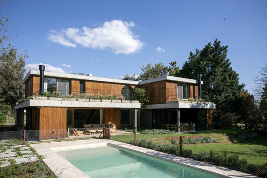 Casa MDL / Estudio Maria Strada Casa MDL / Estudio Maria Strada - Exterior Photography, Wood