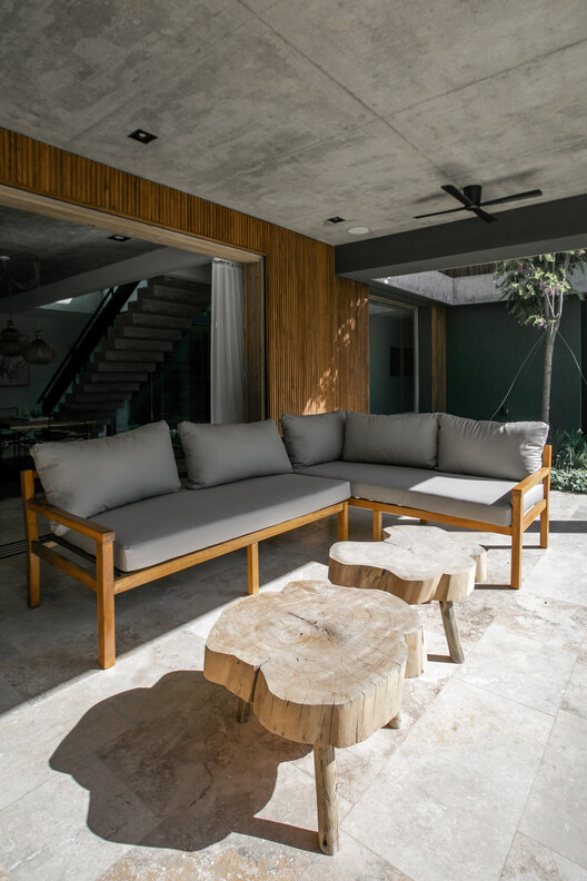 Casa MDL / Estudio Maria Strada Casa MDL / Estudio Maria Strada - Interior Photography, Living Room, Wood, Table, Chair