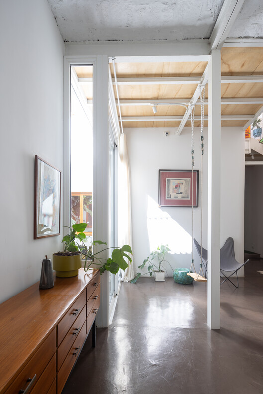 Paroissien House / Veronica Gilotaux Paroissien House / Veronica Gilotaux - Interior Photography, Wood, Lighting, Beam