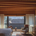 Los Navegantes House / María Catalina Picon Meleda + Alberto Browne Cruz - Interior Photography, Extension, Bedroom, Beam, Bed