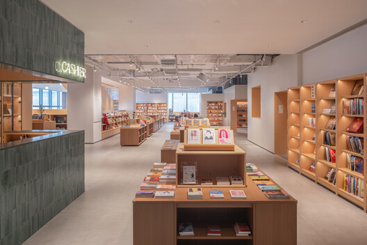 PAGEONE Bookstore at Wuxi Park Station / llLab. - Interior Photography, Shelving