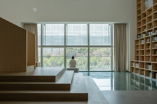 PAGEONE Bookstore at Wuxi Park Station / llLab. - Interior Photography, Wood, Glass