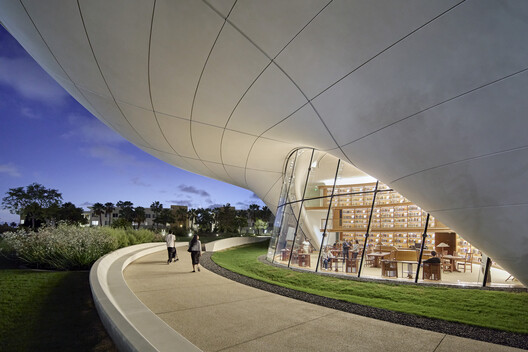 First Look at the Completed Lucas Museum of Narrative Art, Opening September 22, 2026 - Image 17 of 63