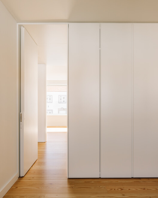 House on David Melgueiro / Aurora Arquitectos House on David Melgueiro / Aurora Arquitectos - Interior Photography, Wood, Door, Closet