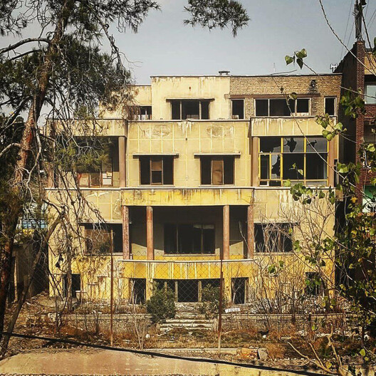 Modern Remnants: Calque Studio and the Race Against Tehran's Architectural Erasure Modern Remnants: Calque Studio and the Race Against Tehran's Architectural Erasure - Image 18 of 20