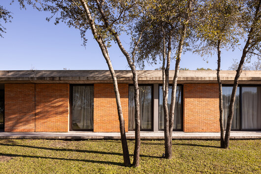 Perichón House / ODB Arquitectos Perichón House / ODB Arquitectos - Exterior Photography, Wood