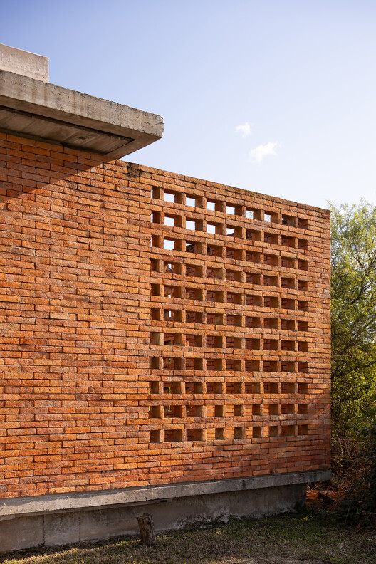 Perichón House / ODB Arquitectos Perichón House / ODB Arquitectos - Image 28 of 36