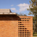 Vivienda Perichón / ODB Arquitectos - Fotografía exterior, Ladrillo