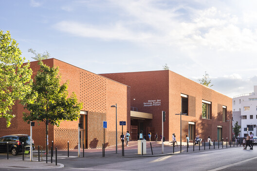 Jacques Prévert Public Services Center / HEMAA Architectes Jacques Prévert Public Services Center / HEMAA Architectes - Exterior Photography