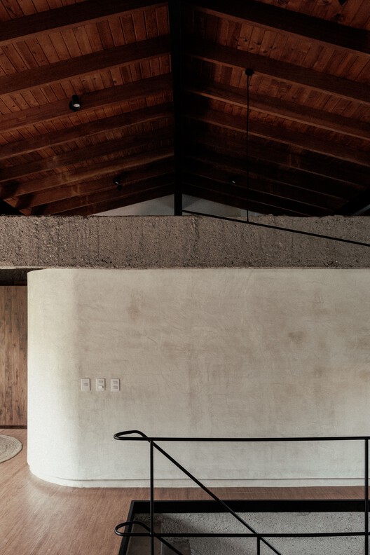 Yarumos Apartment / Trópico Arquitectura Yarumos Apartment / Trópico Arquitectura - Image 4 of 17
