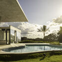 Espatódias House / Leo Romano - Houses