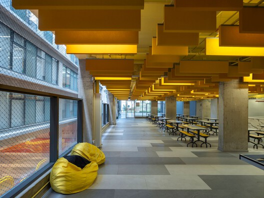 Bernoulli College Vale do Sereno / BCMF Arquitetos - Image 23 of 77