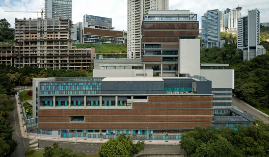 Bernoulli College Vale do Sereno / BCMF Arquitetos - Image 8 of 77