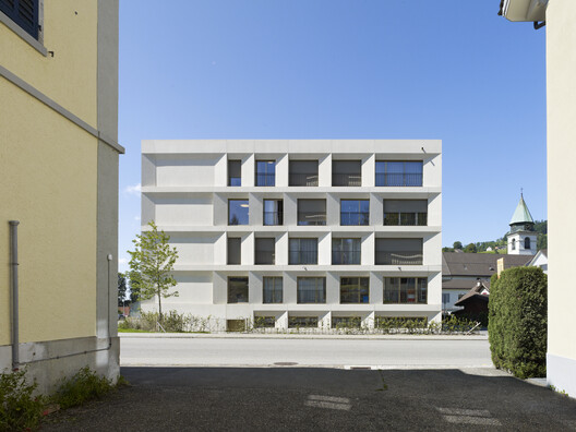 Centro de Salud Rosenthal / kit Centro de Salud Rosenthal / kit - Fotografía exterior, Fachada, Concreto