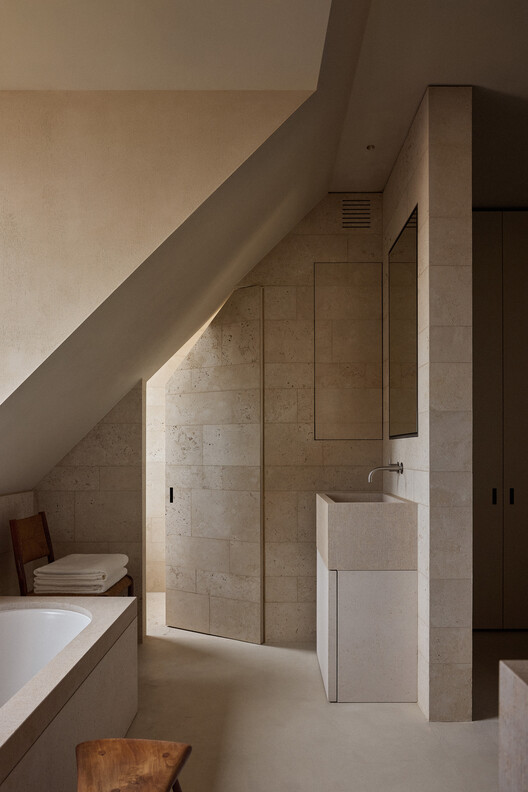 V Penthouse  / Merckx-Holvoet Architects - Image 22 of 27