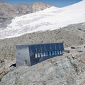 Above the Snowline: 11 Shelters Built at the Limits of Construction - Imagem 3 de 4