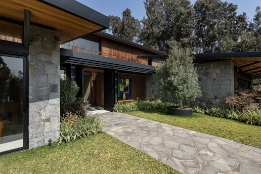 House in Los Cóndores / Malachowski Arquitectos House in Los Cóndores / Malachowski Arquitectos - Image 13 of 24